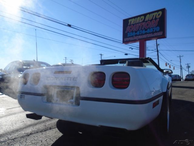 1991 Chevrolet Corvette Convertible - photo 10
