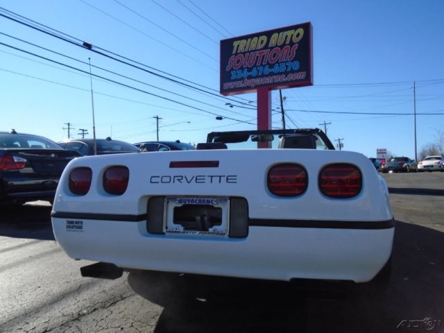 1991 Chevrolet Corvette Convertible - photo 9