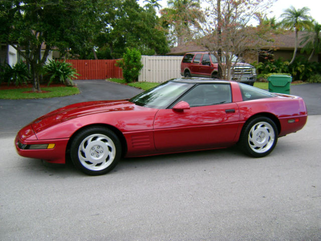 1991 Corvette - 20000 orig.mi. - Rare Burg. Met. 1 of 949 - 100% Orig. & Mint 1991 Chevrolet Corvette Coupe