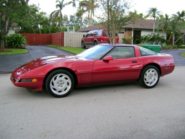 1991 Corvette 6 spd - 36800 mi. - Rare Burg Met.( 1/959 ) / Saddle - 100% Mint 1991 Chevrolet Corvette