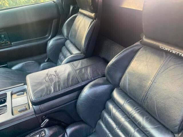 1991 Chevrolet Corvette - photo 12