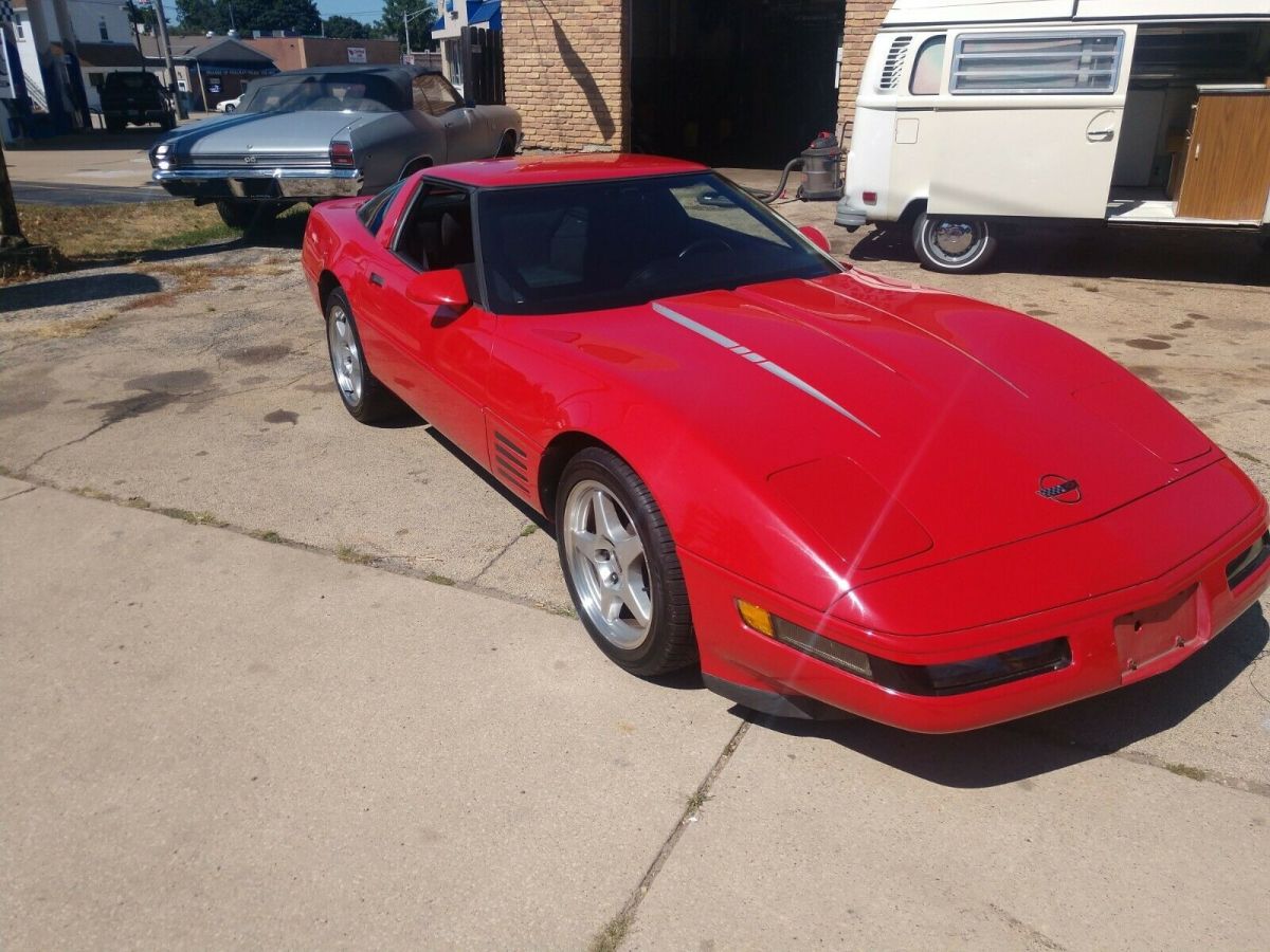 1991 Chevrolet Corvette - photo 2