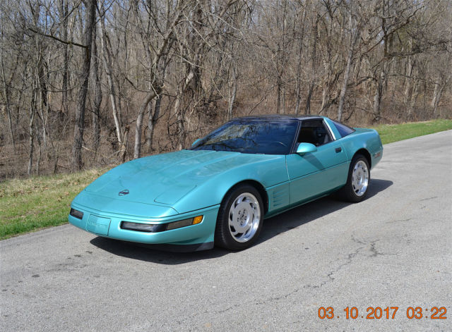 1991 Chevrolet Corvette 2 DOOR COUPE - photo 9