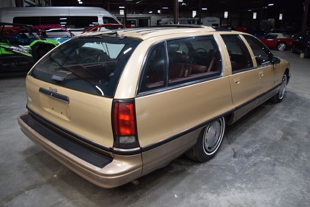 1991 Oldsmobile Custom Cruiser 4dr Wagon 3 Seat - photo 5