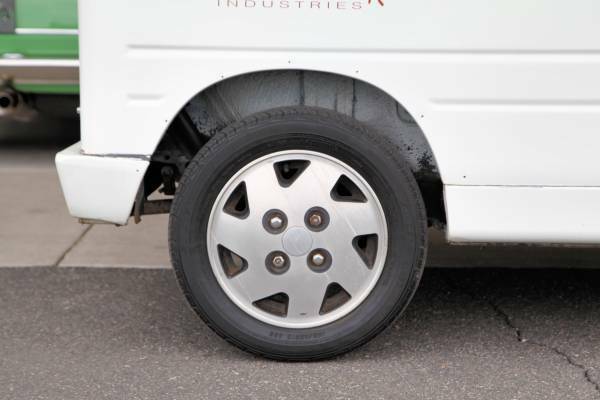 1991 Daihatsu Mira - photo 11