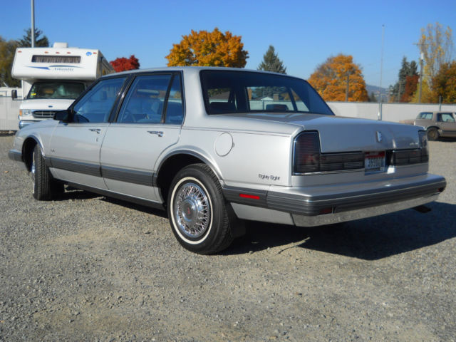 1991 Oldsmobile Eighty-Eight - photo 2