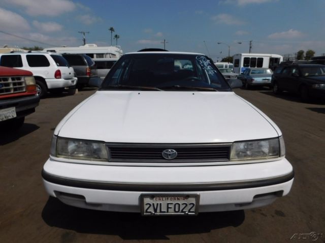1991 Toyota Corolla Deluxe - photo 3