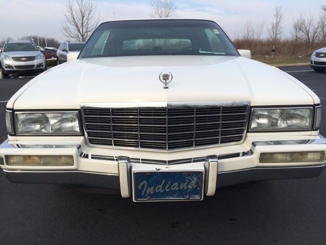 1991 Cadillac DeVille - photo 2