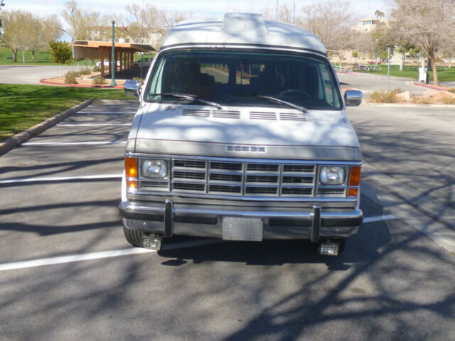 1991 Dodge Ram Van - photo 13