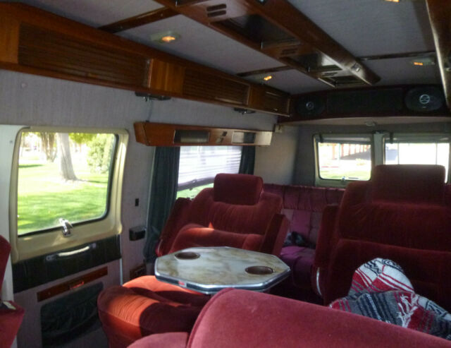 1991 Dodge Ram Van - photo 9