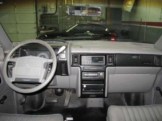 1991 Dodge Caravan Cargo Only 26k Miles 100% Carfax Must See! - photo 3