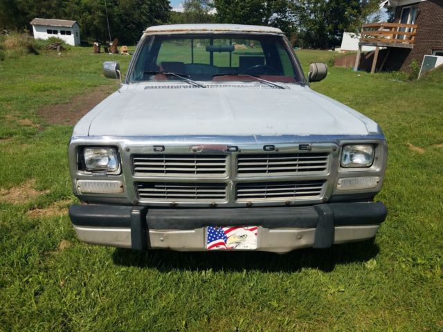 1991 Dodge Cummins 5.9 Diesel Turbo no intercooler 3/4 tons 2-wheel drive 1991 Dodge Ram 2500