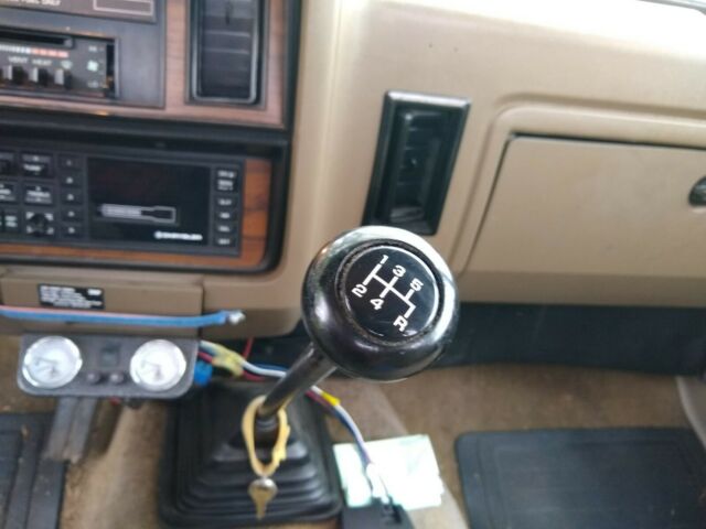 1991 Dodge Ram 3500 - photo 12
