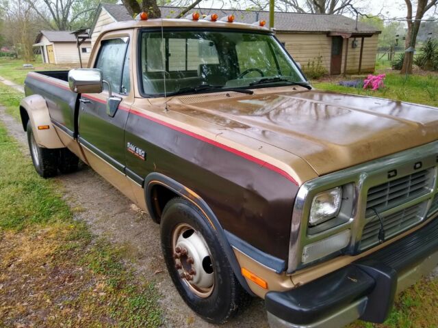 1991 Dodge Ram 3500 - photo 8