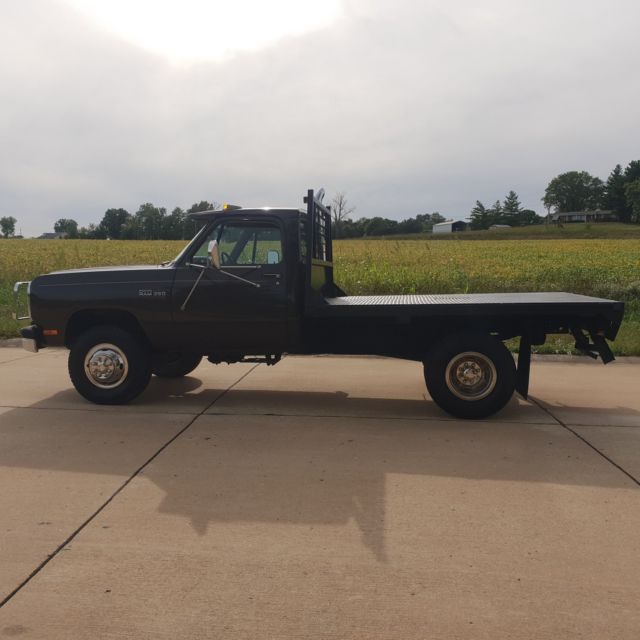 1991 Dodge Ram 3500 - photo 5