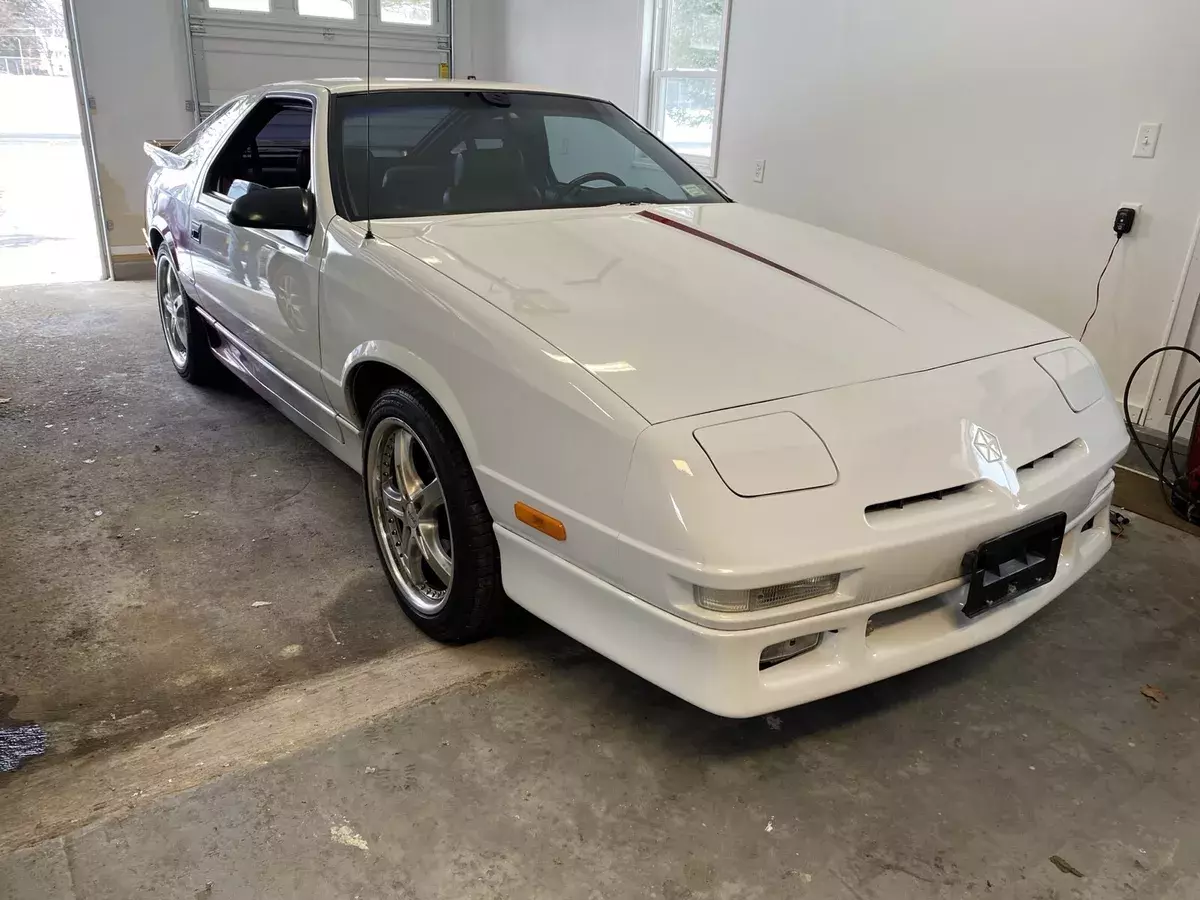 1991 Dodge Daytona White SHELBY make any offer u won’t hurt my feelin 1991 Dodge Daytona SHELBY