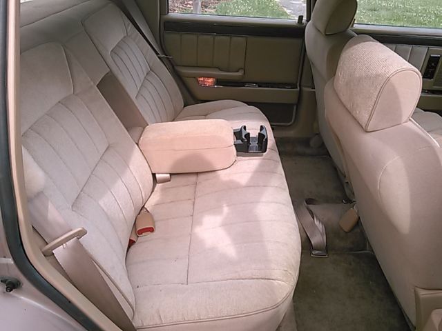 1991 Dodge Dynasty - photo 6