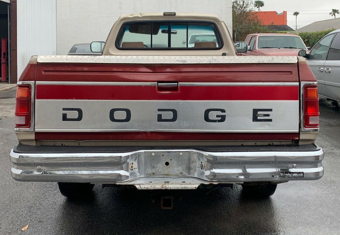 1991 Dodge Ram 2500 - photo 4