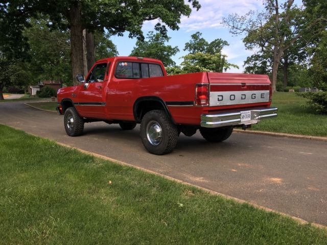 1991 Dodge Ram 2500 Single Cab, 8 Ft Bed - photo 3