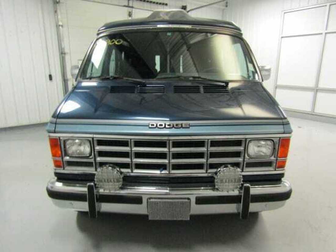 1991 Dodge Ram 250 R.V. Shuttle - photo 4