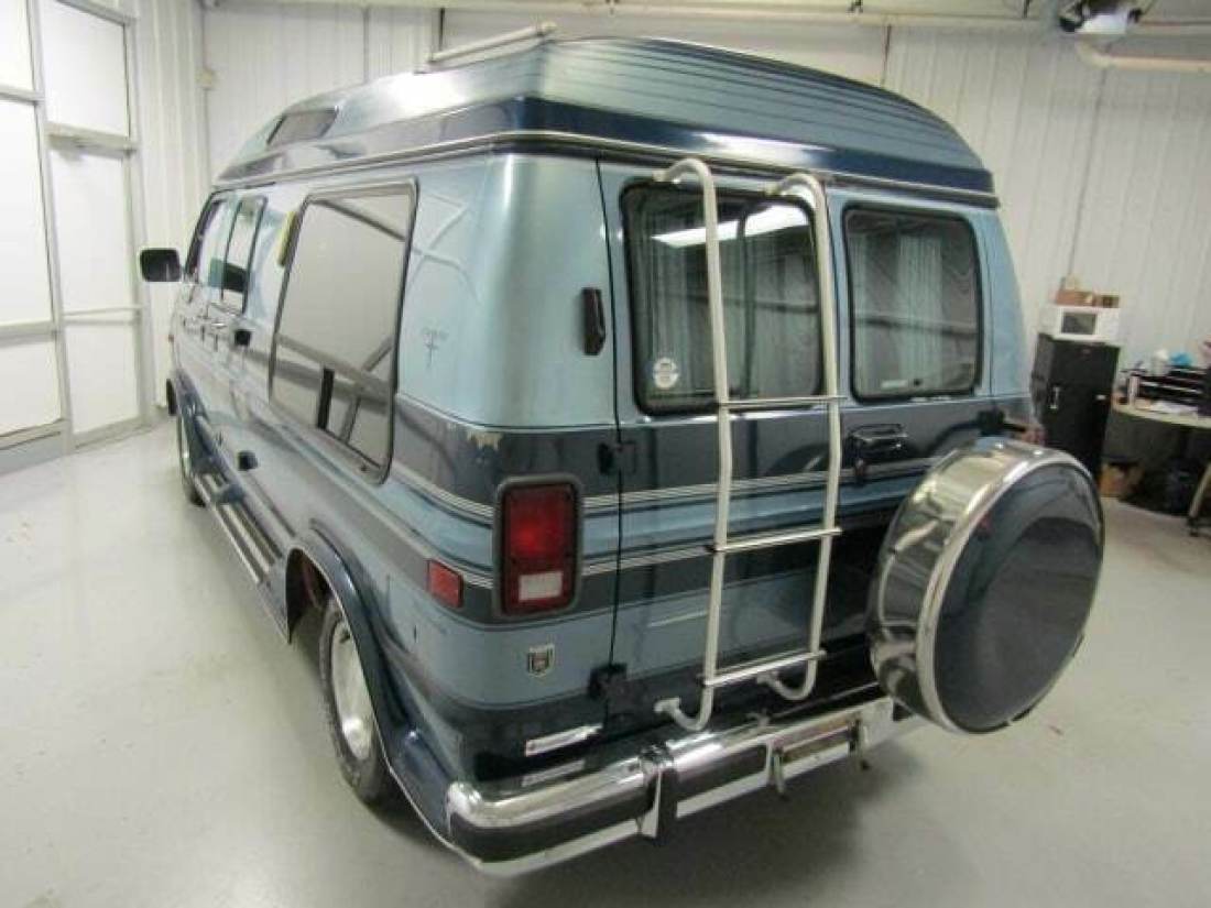 1991 Dodge Ram 250 R.V. Shuttle - photo 7