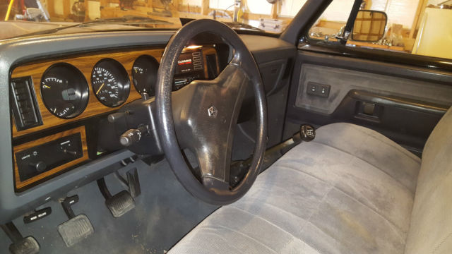 1991 Dodge Ram 2500 - photo 4