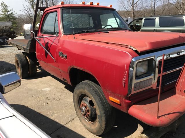1991 Dodge Ram 350 Cab and Chassis Flatbed 1991 Dodge RAM 350
