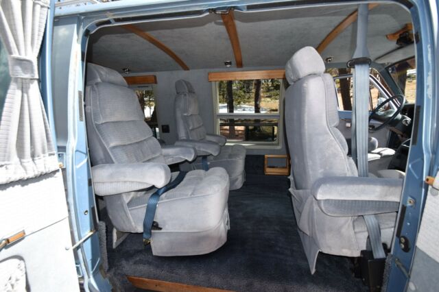 1991 Dodge Ram Van B-250 - photo 5