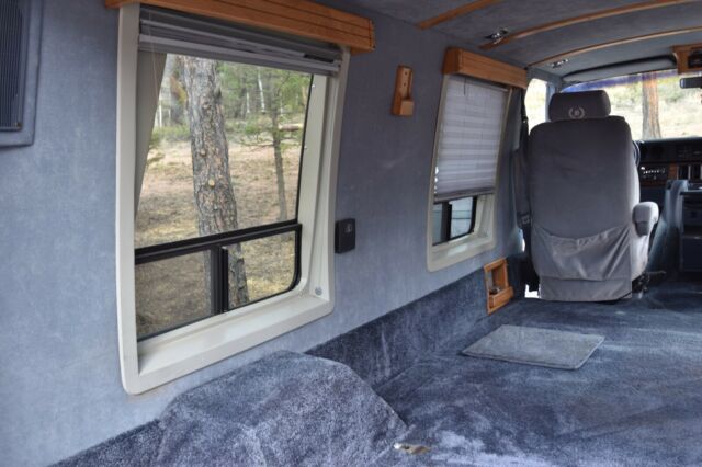 1991 Dodge Ram Van B-250 - photo 8