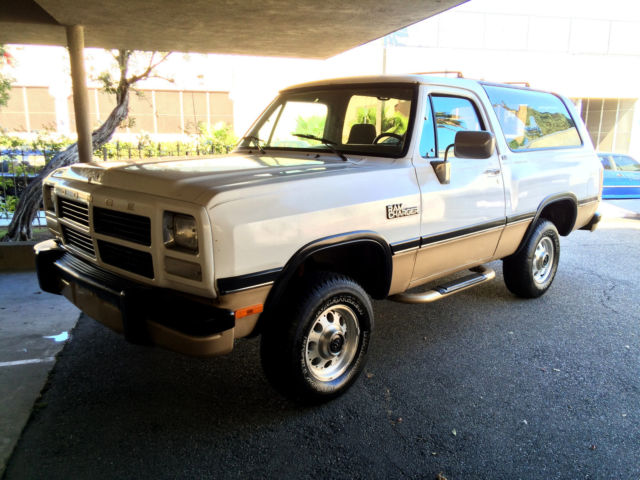 1991 DODGE RAM CHARGER 4X4 CANYON SPORT UNMOLESTED NO RESERVE 1991 Dodge Ramcharger CANYON SPORT