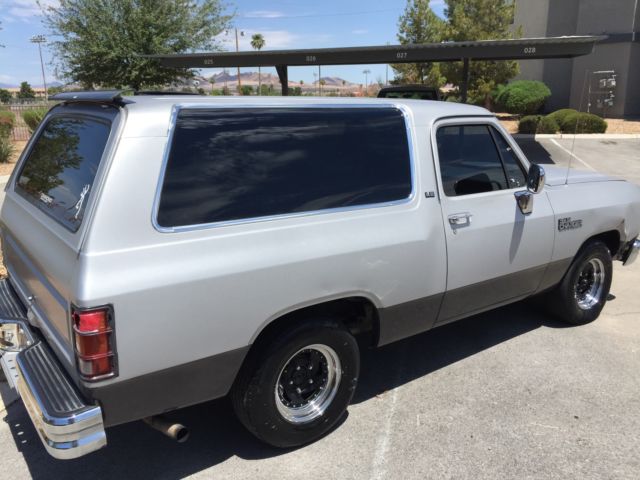 1991 Dodge Ramcharger LE - photo 9
