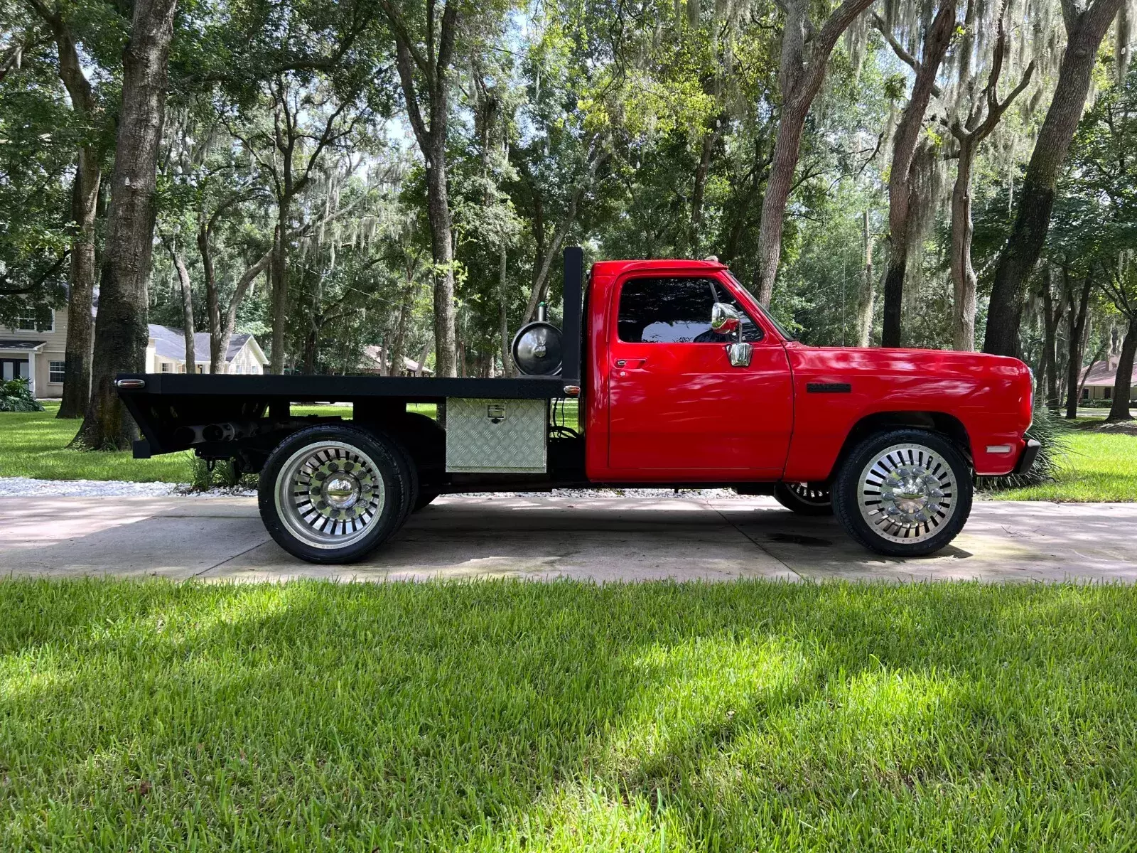 1991 Dodge Ram 3500 custom - photo 6