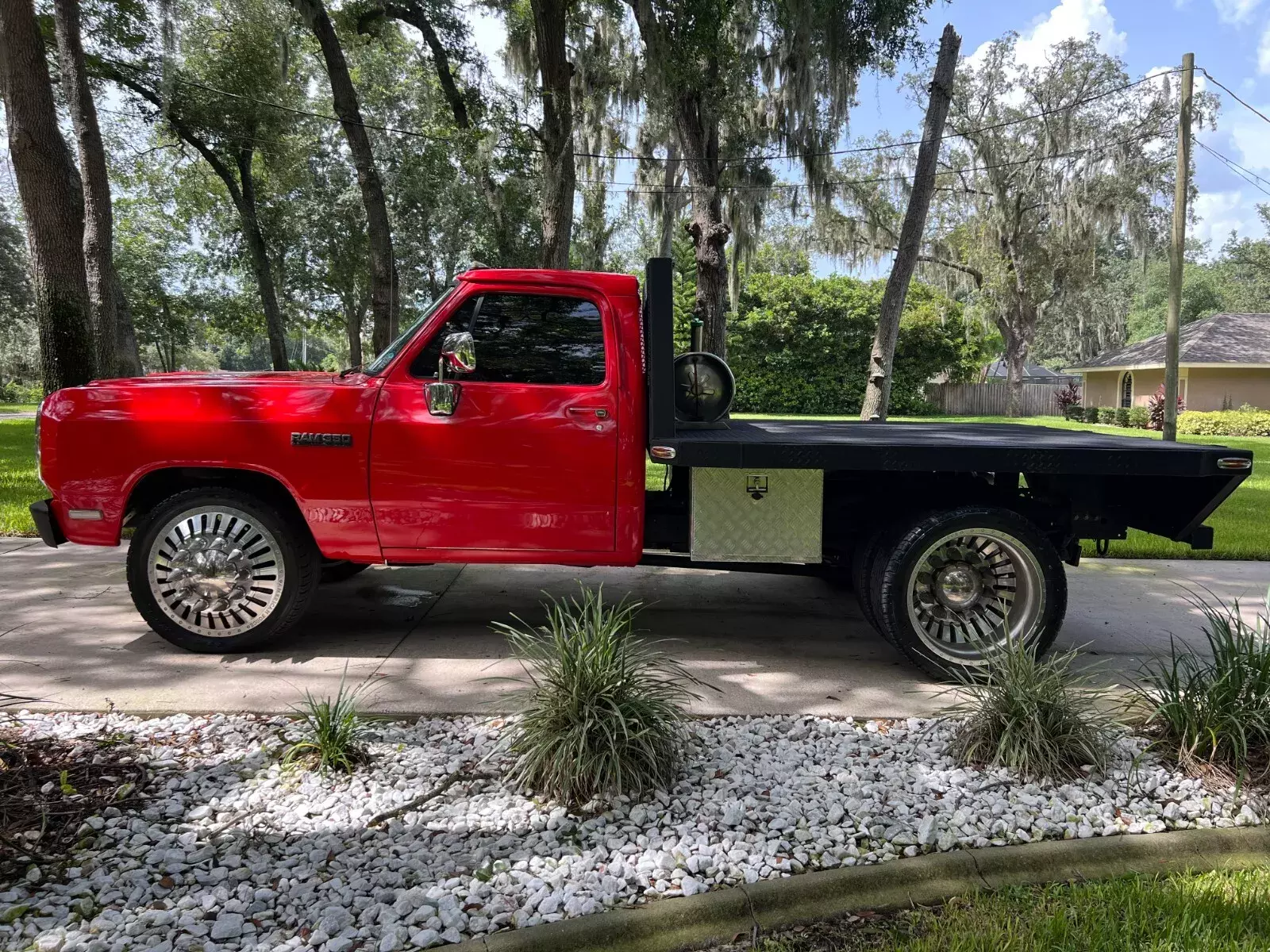 1991 Dodge Ram 3500 custom - photo 9