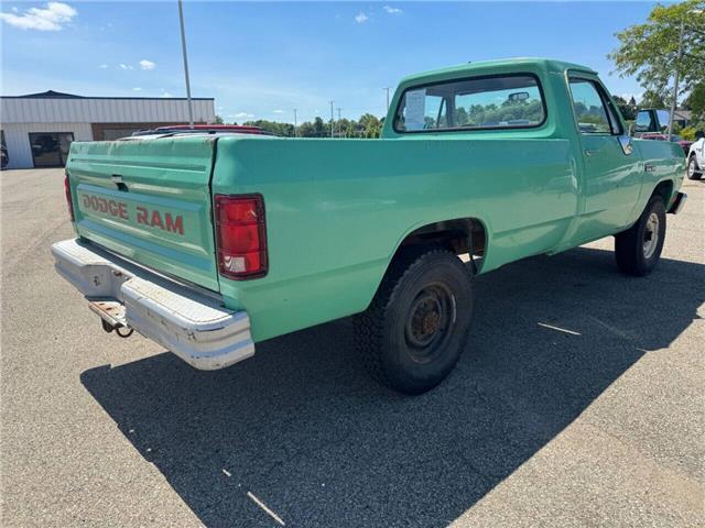 1991 Dodge RAM 250 Reg. Cab 8-ft. Bed 4WD - photo 12