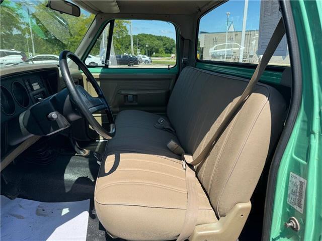 1991 Dodge RAM 250 Reg. Cab 8-ft. Bed 4WD - photo 9