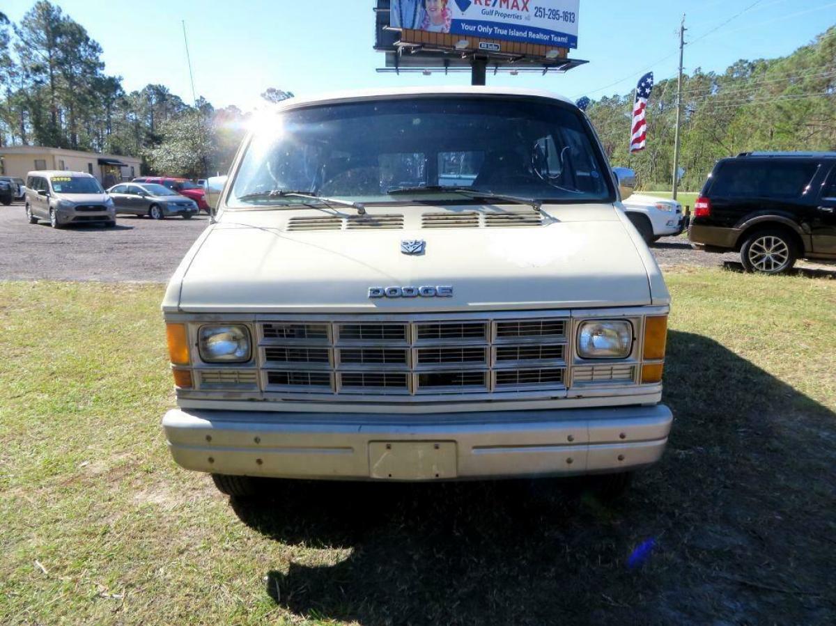 1991 Dodge Ram Van B250 - photo 3