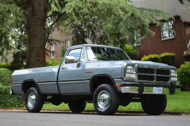 1991 Dodge Ram 2500 - photo 2