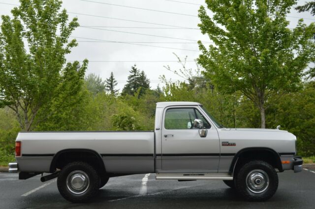 1991 Dodge Ram 2500 - photo 4