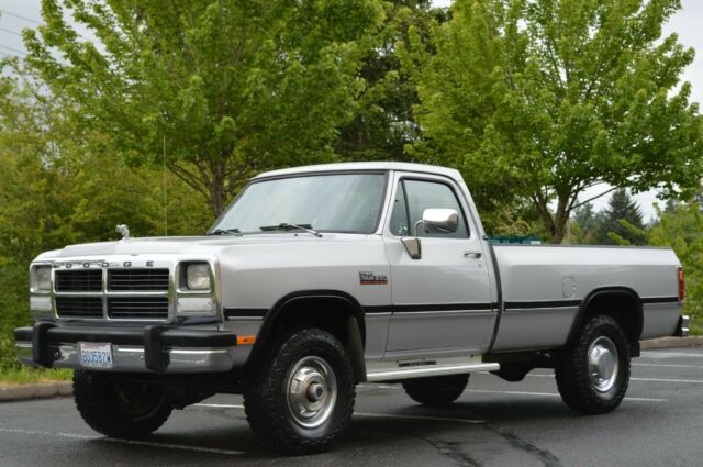 1991 Dodge Ram 2500 - photo 8