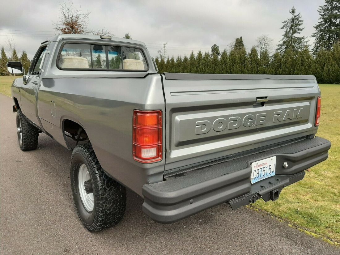 1991 Dodge Ram 2500 ~ 4X4 ~ FIRST GEN ~ 12 VALVE ~ 5-SPEED - photo 6