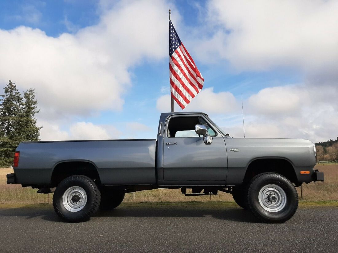 1991 Dodge Ram 2500 ~ 4X4 ~ FIRST GEN ~ 12 VALVE ~ 5-SPEED - photo 9