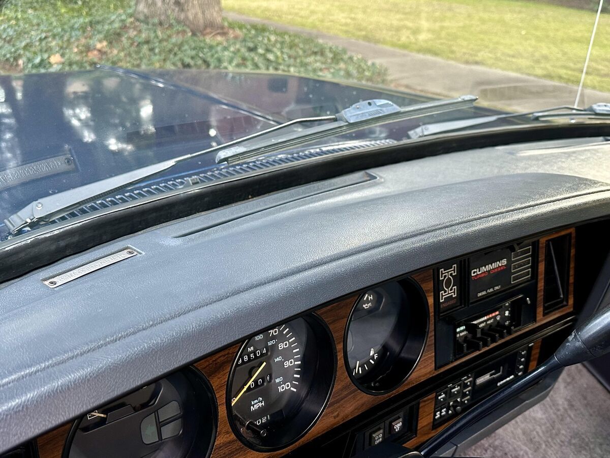 1991 Dodge D250 & W250 LE 2500 5.9L 12-VALVE DIESEL - photo 10