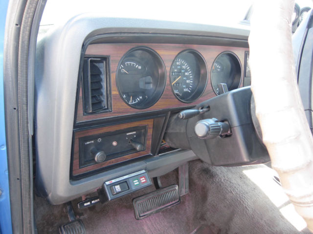 1991 Dodge Ram 2500 W250 (4x4) with Cummins Diesel - photo 5