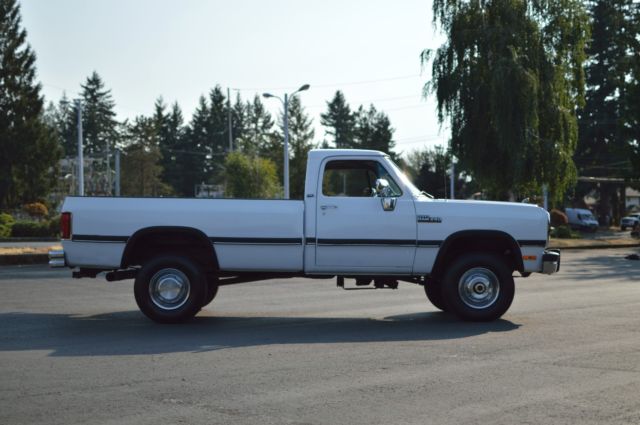 1991 Dodge Ram 2500 - photo 11