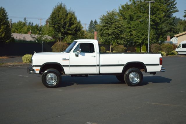 1991 Dodge Ram 2500 - photo 5