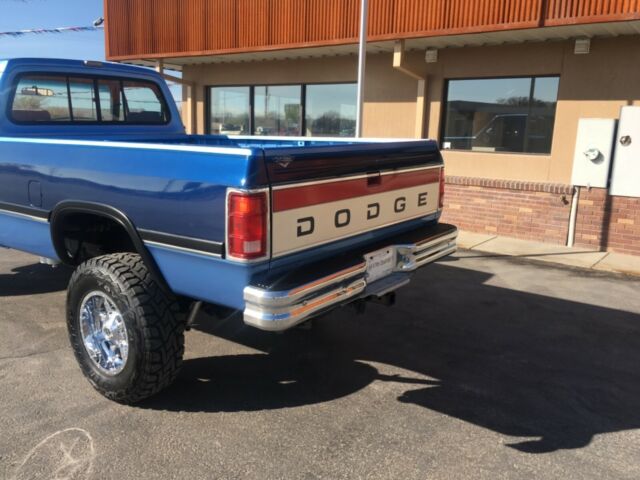 1991 Dodge Ram 2500 - photo 2