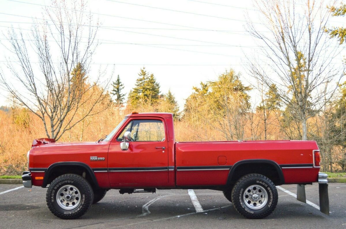 1991 Dodge Ram 2500 ~ 4X4 ~ CUMMINS DIESEL 12-VALVE