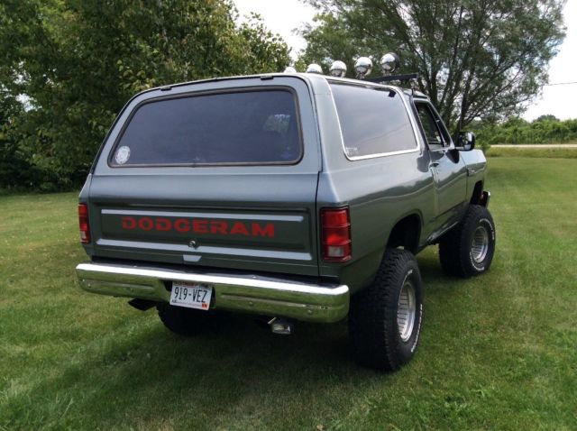 1991 Dodge Truck - photo 3