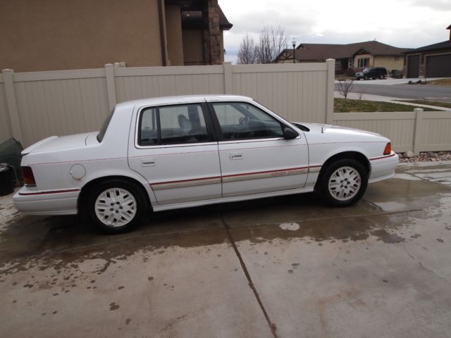 1991 Dodge Spirit R/T - photo 2