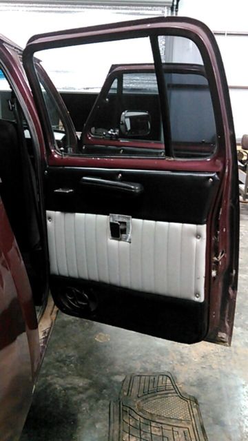 1991 Dodge Ram 2500 - photo 12